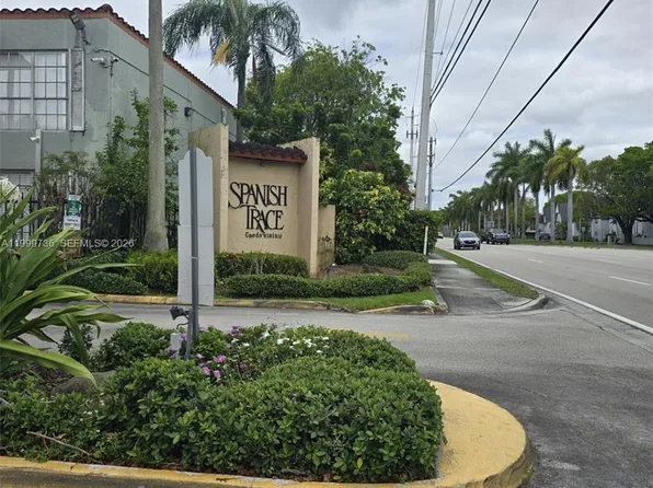 10786 N Kendall Dr APT D5, Miami, FL 33176