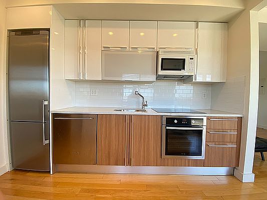 2nd image of 31-35 31st St #701