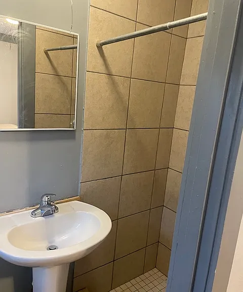 102 N 15th St #1 — Photo 10