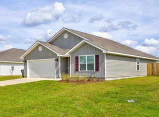 5943 Ravines Ln #401, Pensacola, FL 32526