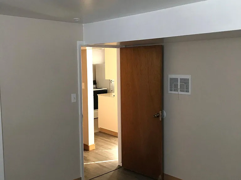 2024 W Hamilton Pl — Photo 17