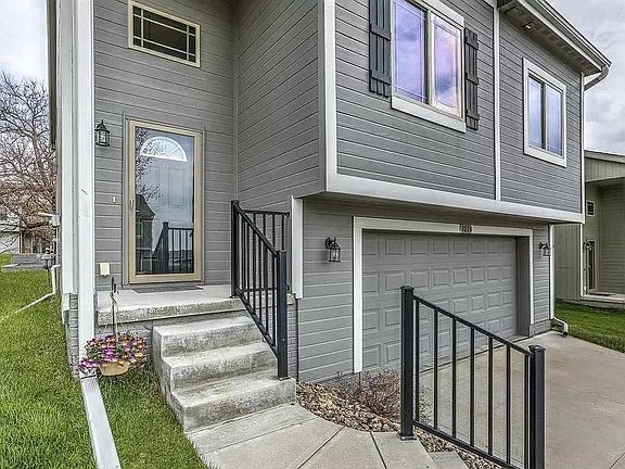 3rd image of 7033 S 183rd Ave