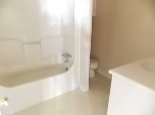 3838 Longleaf Dr NE, Elm City, NC 27822
