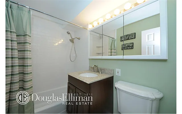 Rented by Douglas Elliman | media 15