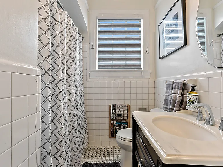Pritchard Pl — Photo 9
