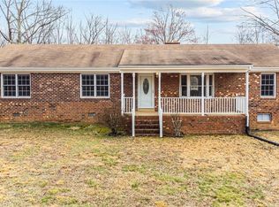 8968 Shannon Hill Rd, Louisa, VA 23093