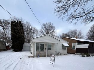 555 Samantha Ave, Lansing, MI