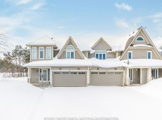 28 Masters Cres, Georgian Bay, ON L0K 1S0