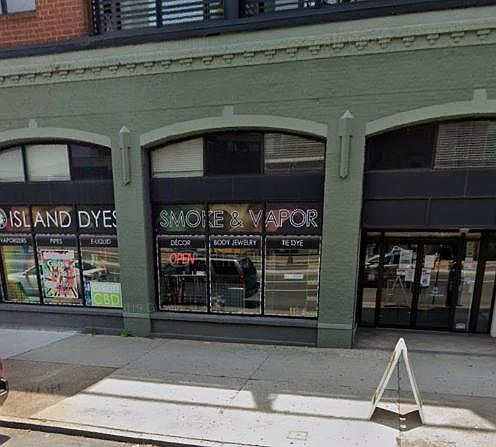 2nd image of 1333 W Broad St #122