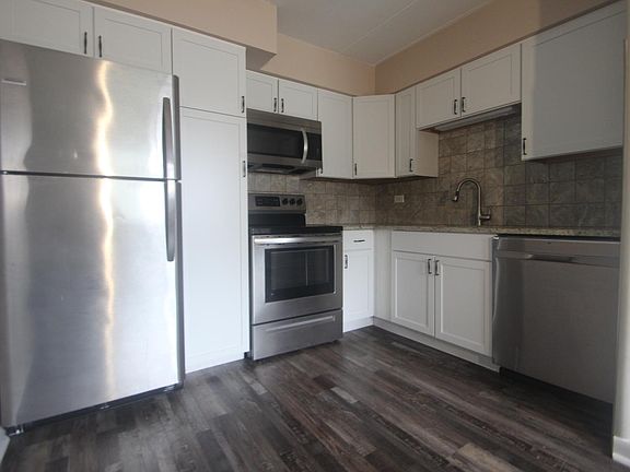 5th image of 9551 S Kedzie Ave