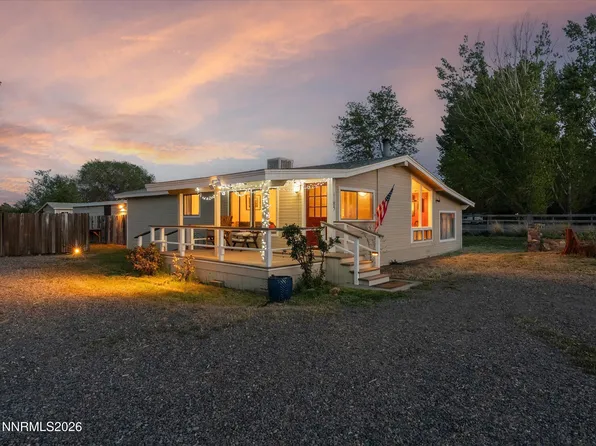 1185 Whipple Tree Ln, Fernley, NV 89408
