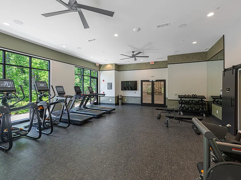 Populus Westside Apartments — Photo 10