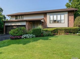 21 Clinton Ln, Jericho, NY 11753