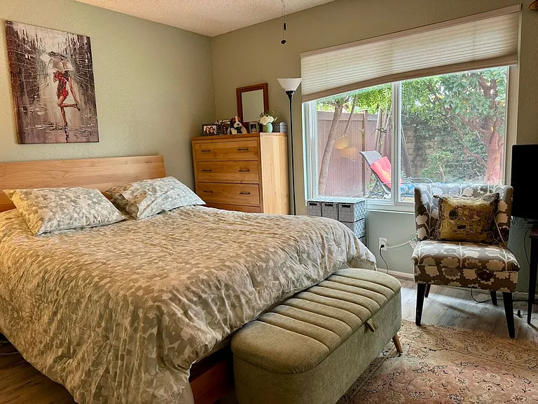 5203 Meadowview Dr — Photo 10