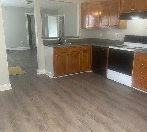 5th image of 1727 Lakeview Dr