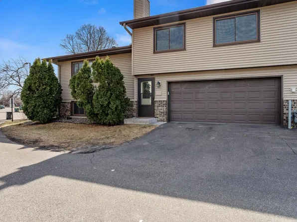 5327 84th Ct N, Brooklyn Park, MN 55443