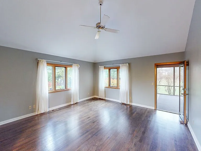 5790 Rushwood Dr — Photo 19