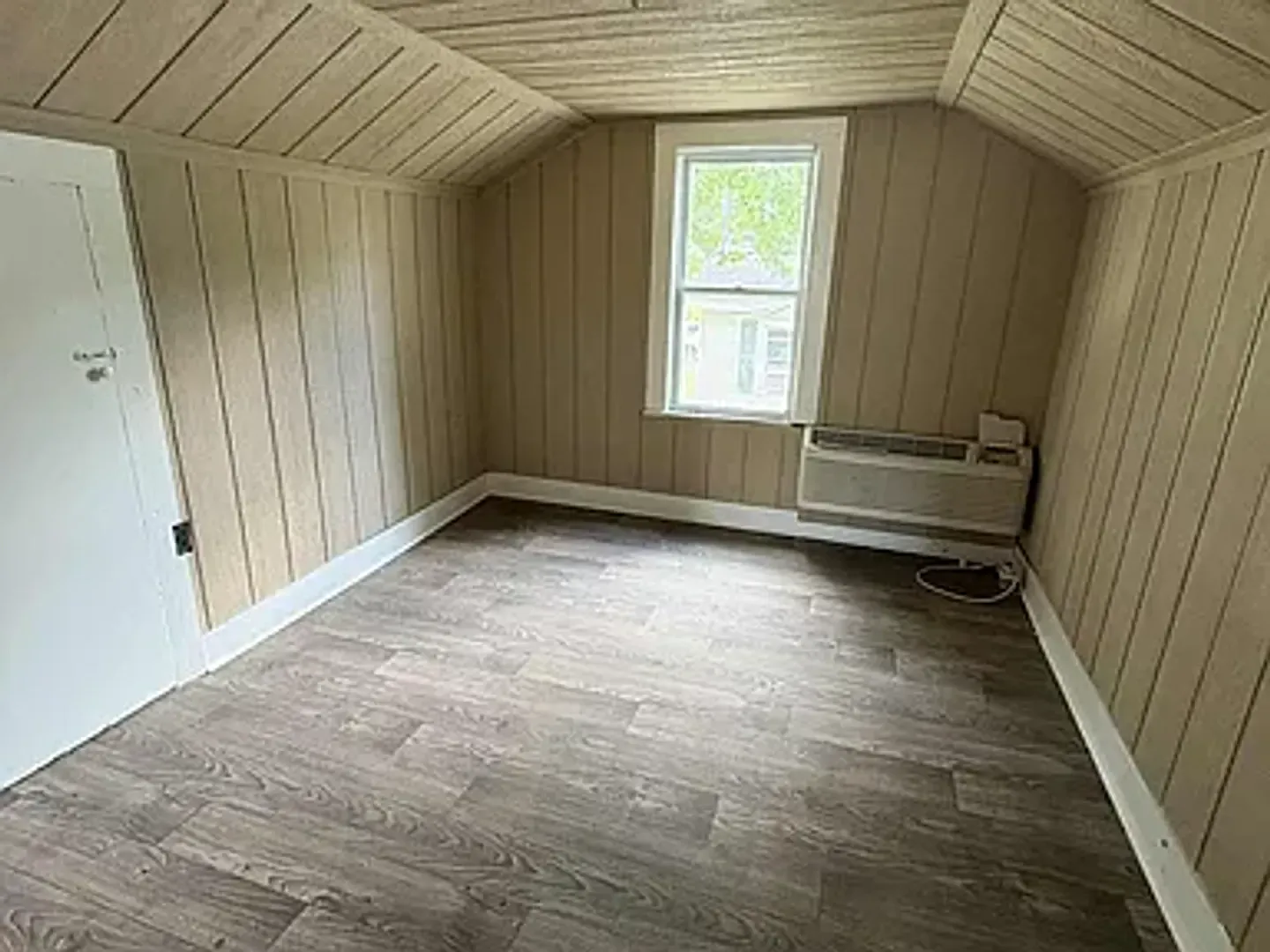 Large home for rent! — Photo 2