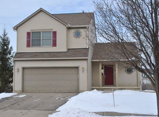1026 Valley Dr, Marysville, OH