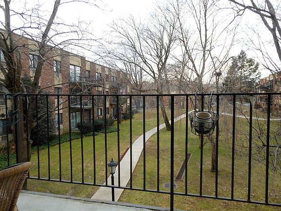 5th image of 119 Dehaven Dr APT 240