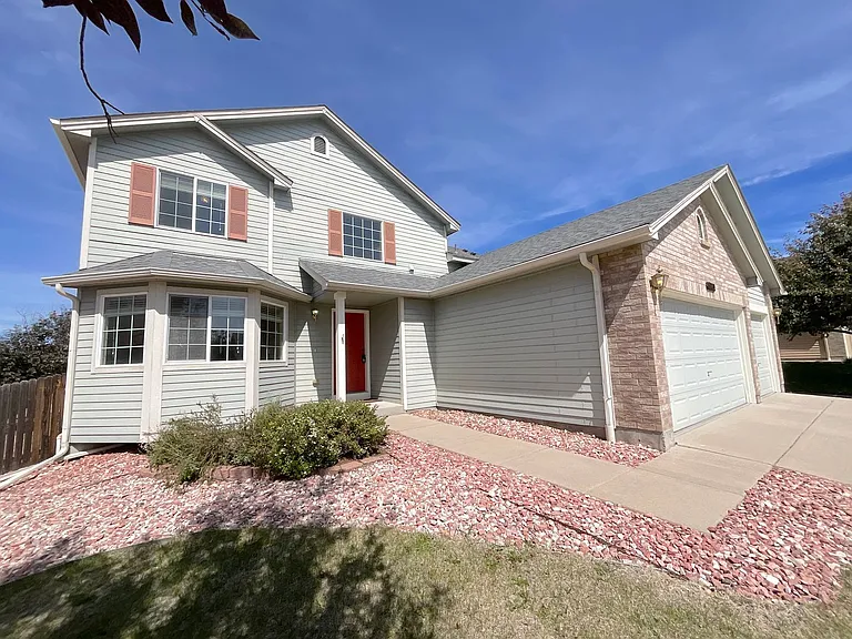 6112 Chivalry Dr — Photo 5
