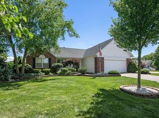801 Birch Run Ct, Lake Saint Louis, MO 63367