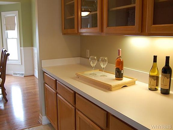 4th image of 7013 Meadowlark Ct
