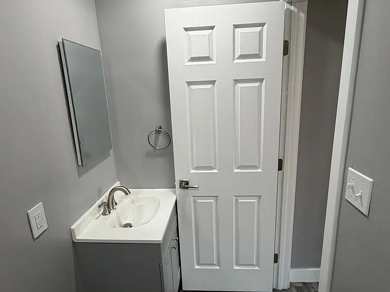 3608 Balboa Dr — Photo 46