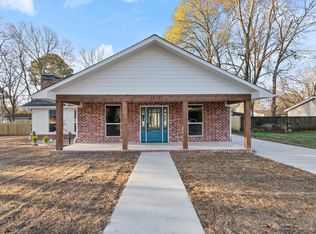 2115 Hickory St, Conway, AR 72034