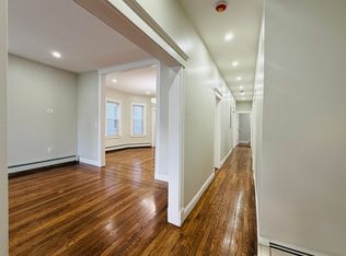 46 Floyd St APT 1, Dorchester Center, MA 02124