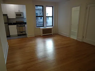 Rented by Mall Properties, Inc.