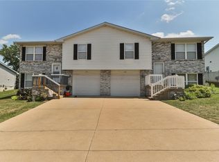 336 Oak Ridge Pkwy, Arnold, MO 63010