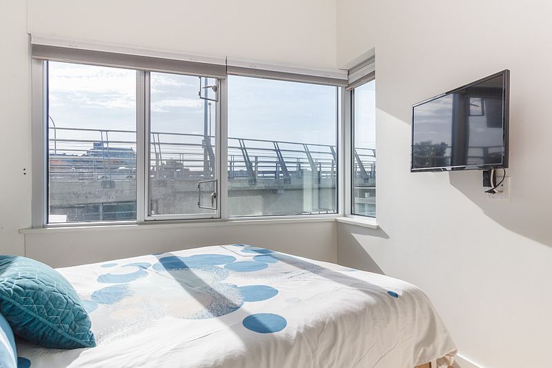 Victoria Apartment for rent - 2 Bedrooms — photo 15