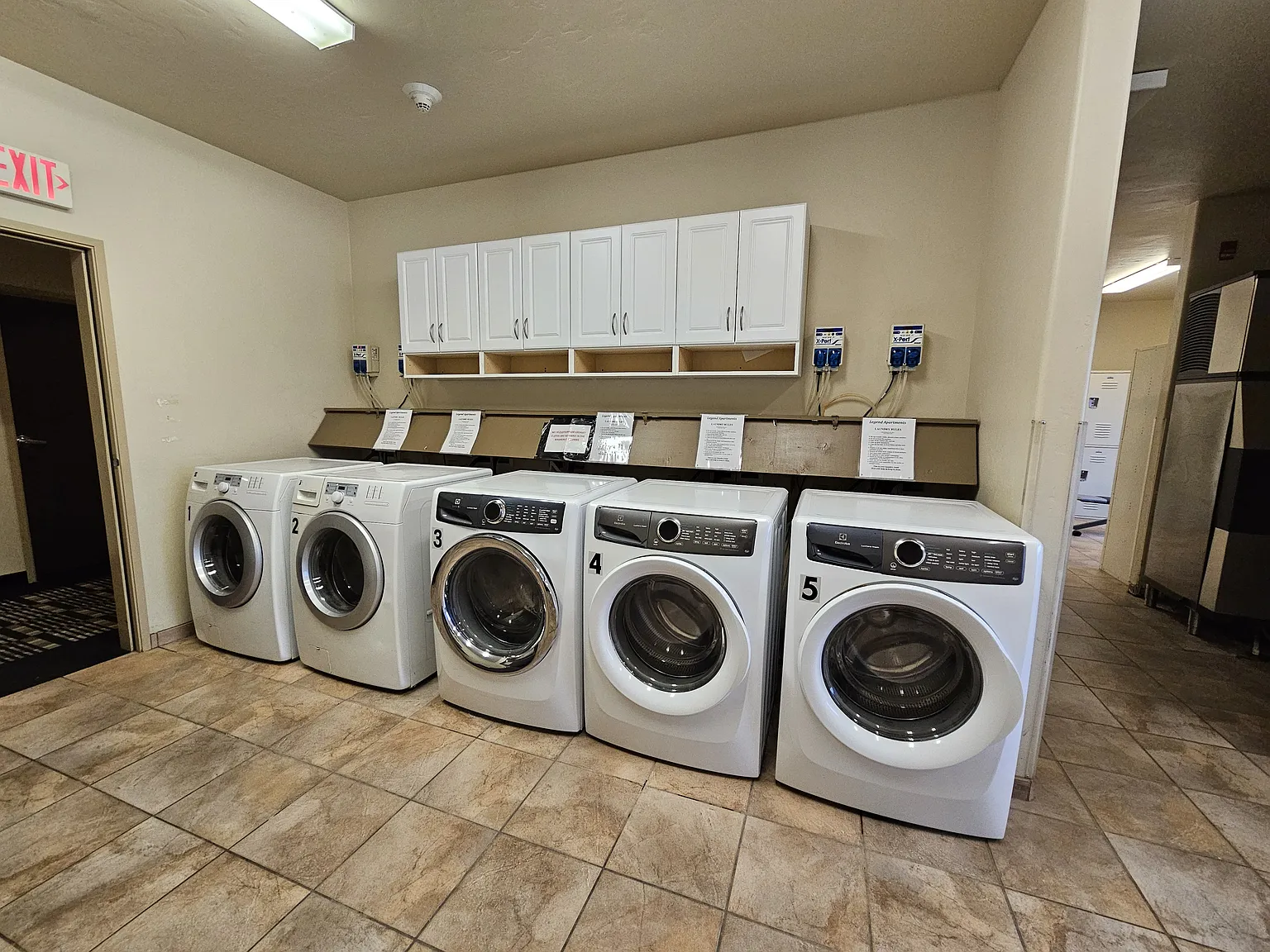 Legend Apartments — Photo 3