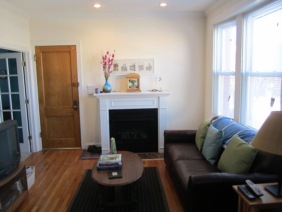 1st image of 5245 N Damen Ave #2N