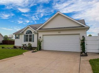 8700 Robin Dr, Erie, PA