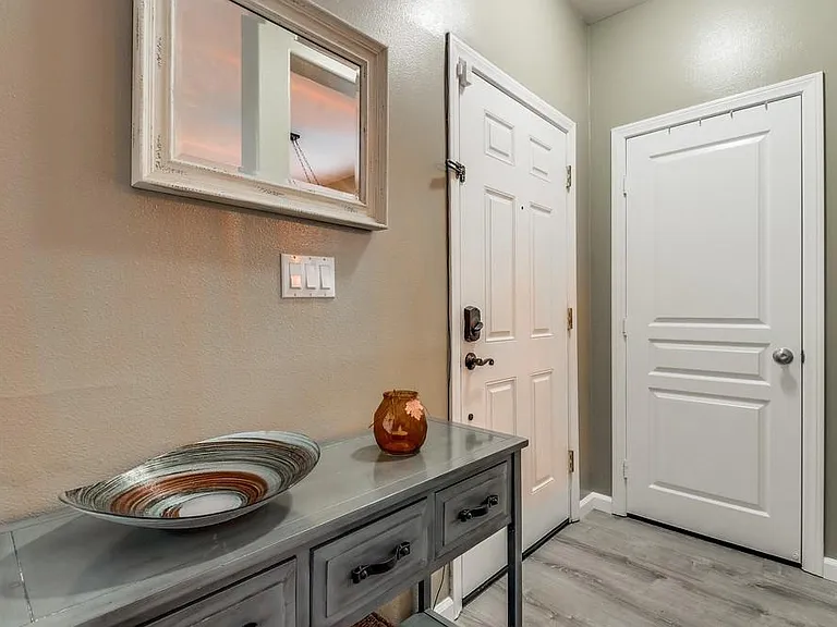 4300 Newton Ave #61 — Photo 4