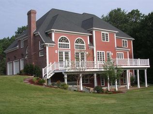 1 Wayside Cir, Framingham, MA 01701