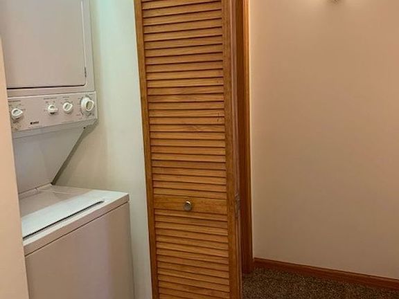 4th image of 515 Main St APT 300