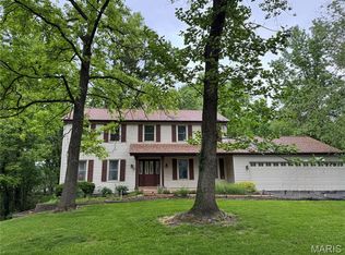 1461 Oak Bluff Ln, Saint Louis, MO