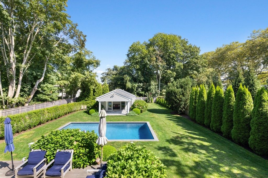  Beautiful spacious backyard