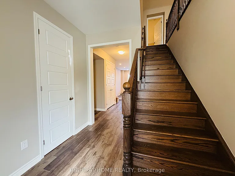 567 Bellflower Ct — Photo 11