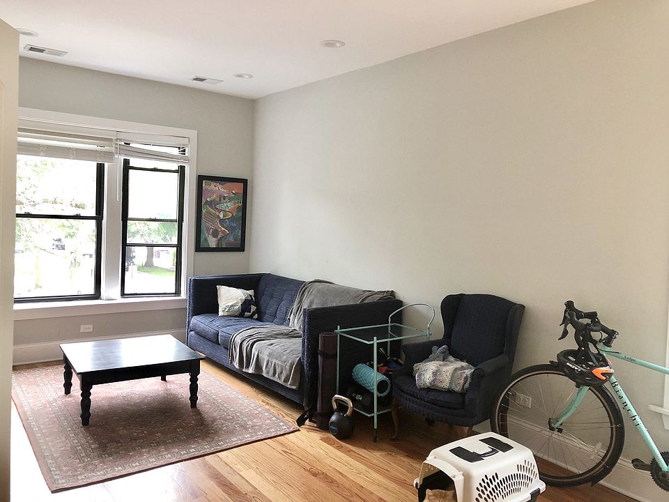 1st image of 2558 W Superior St #3F