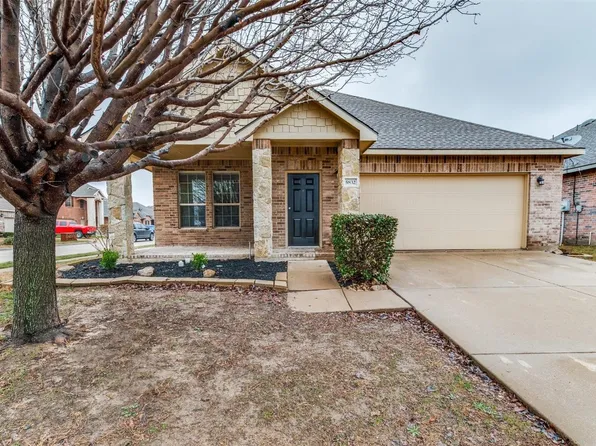 5832 Misty Breeze Dr, Fort Worth, TX 76179