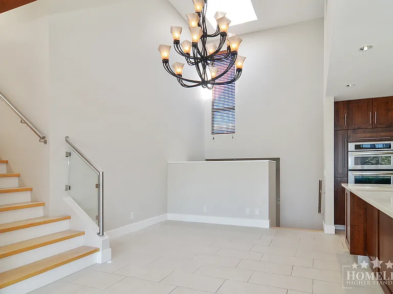 15728 Buena Vista Ave #HOUSE — Photo 7