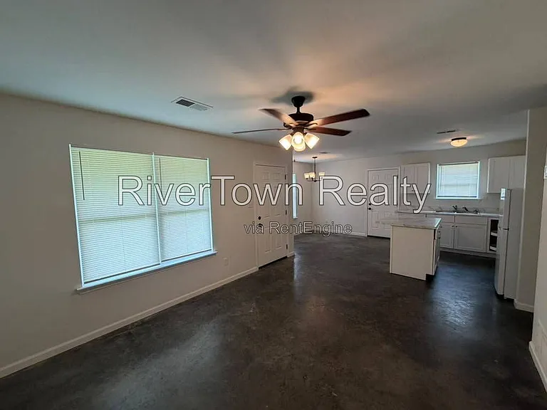 3854 Ajanders Dr — Photo 3