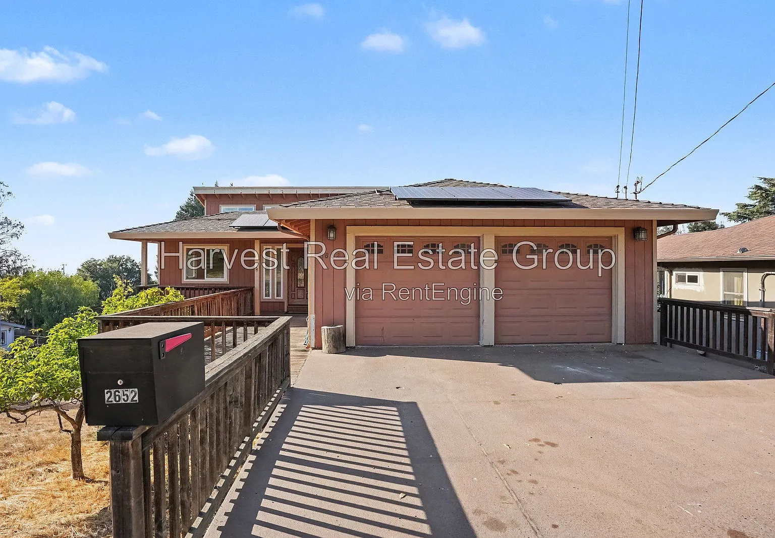 4 bed, 3.0 bath, 2304 sqft, $4,795 — Photo 2