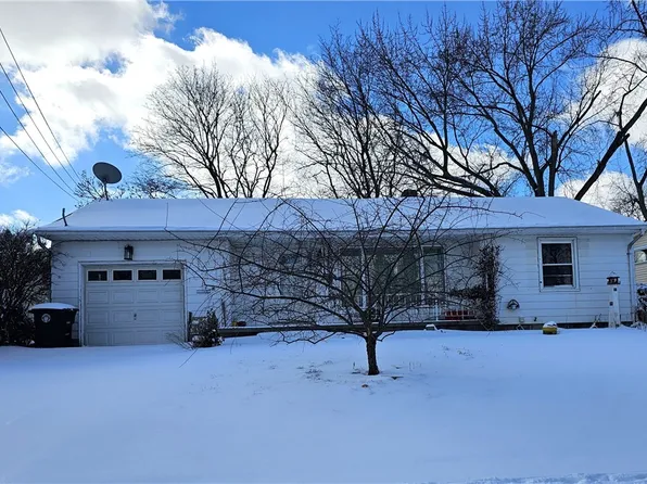 2204 Lynn Dr, Akron, OH 44312