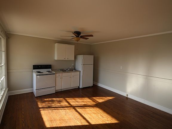 Living Room | Kitchen