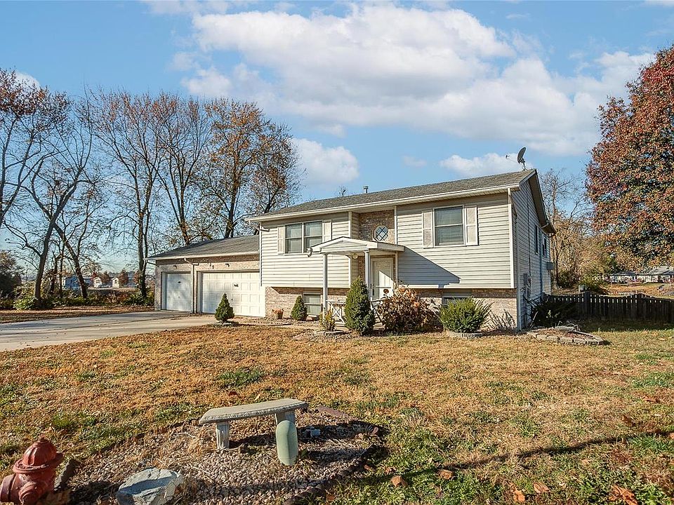229 Chouteau Poin, Granite City, IL 62040 Zillow
